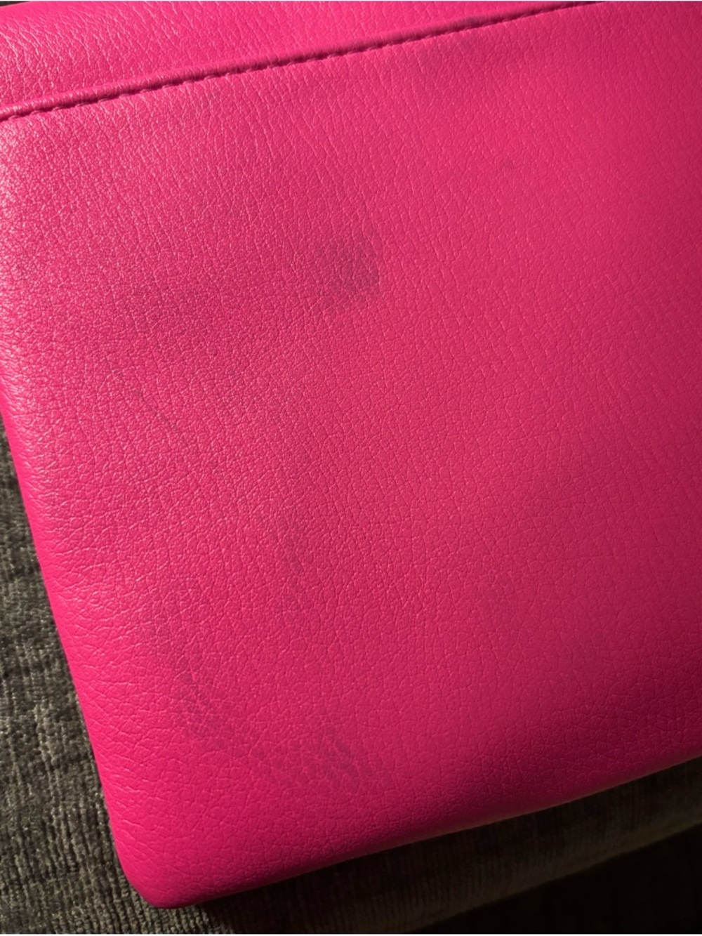 Gold-Chain Envelope Crossbody Bag in Hot Pink - Picture 6 of 6